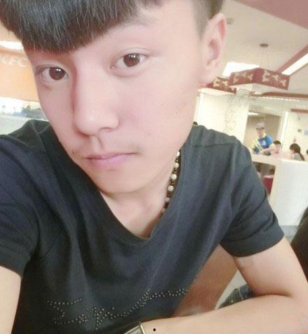 娱乐吃瓜酱王晨正,娱乐吃瓜界的“酱王”，揭秘娱乐圈幕后风云